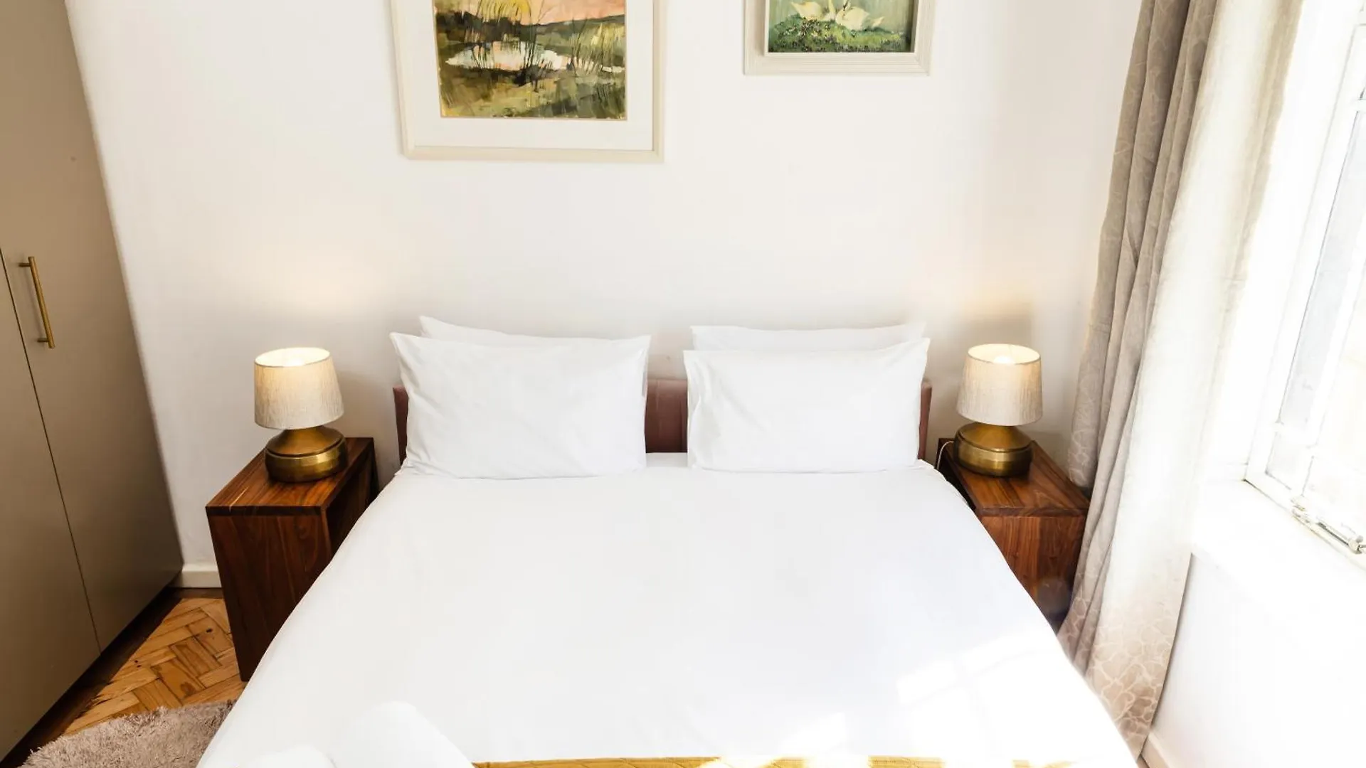 Διαμέρισμα Charming 1Br On Green Market Sq Κέιπ Τάουν Νότια Αφρική